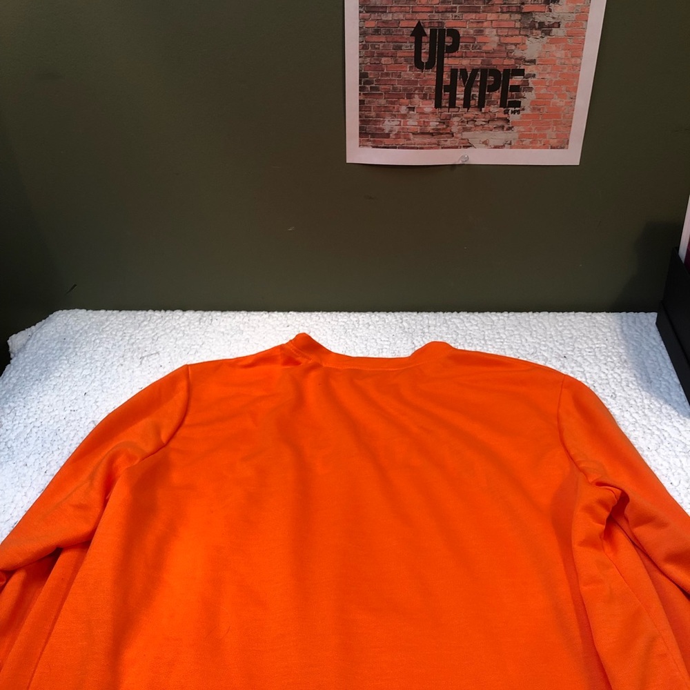 Drake Finesse Ling sleeve shirt🔸🔶 - Picture 3 of 4